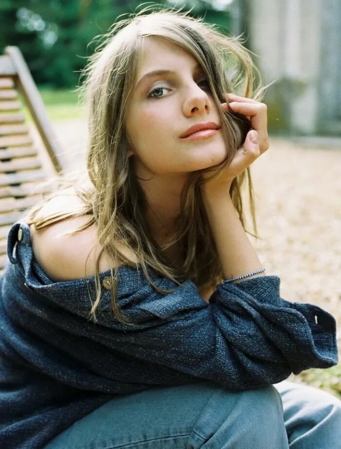 Французы девушки. Мелани́ Лора́н. Melanie Laurent. Мелани Лоран фото. Мелани Лоран красивая.