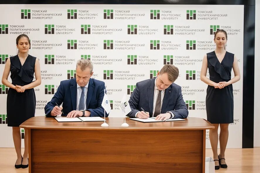 Тпу новости. Томский политехнический университет кампус. Ректор тпу. Тпу новости. Томск нефтегаз.