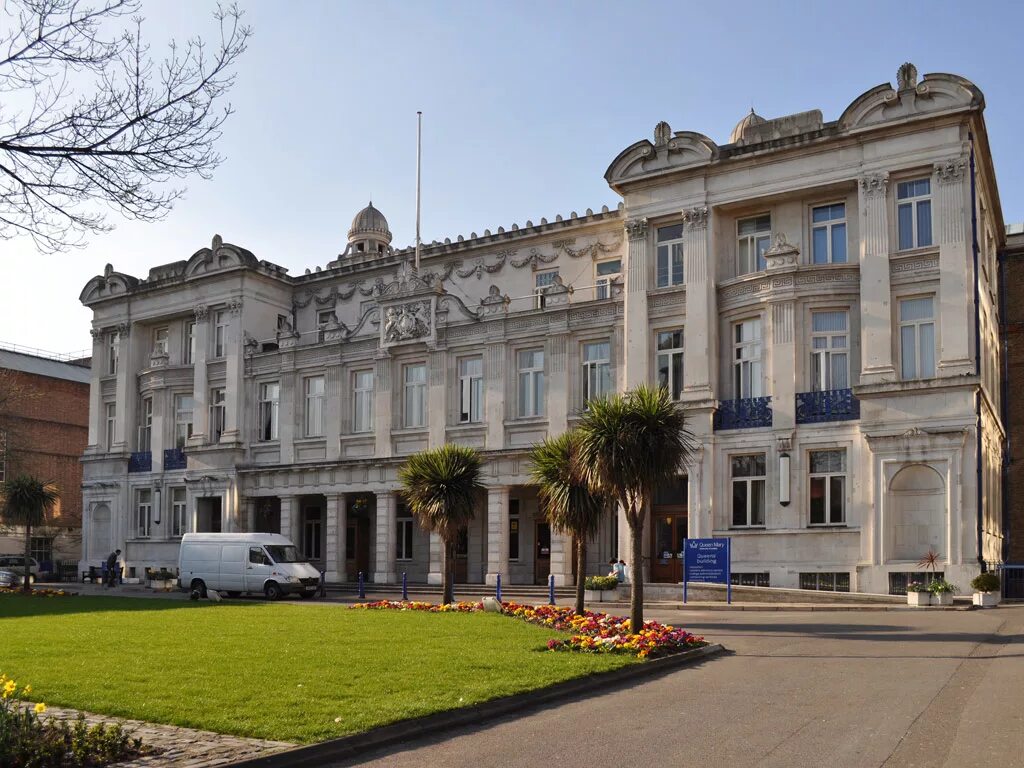 лондонский университет королевы марии. лондонский университет королевы марии. лондонский университет королевы марии. куин мэри университет лондон. лондонский университет королевы марии выпускники.