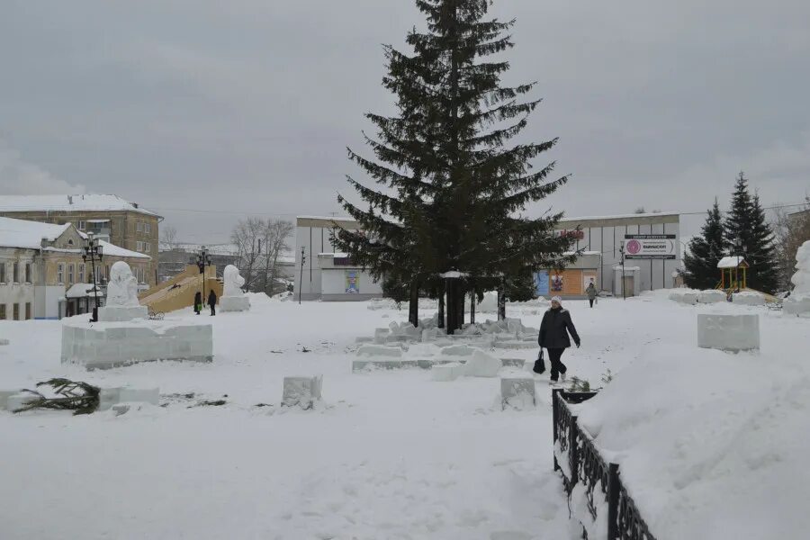 Погода в верхнем уфалее на неделю точный. Уфалей зимой. Г верхний Уфалей Челябинской области. Нижний Уфалей зимой. Природа верхнего Уфалея зимой.