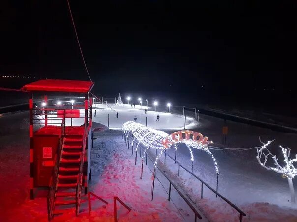 Серебряный бор подгородка горка. Горка бор. Горка в серебряном бору. Верхний бор тюмень пляж. Верхний бор горки тюмень 2022.