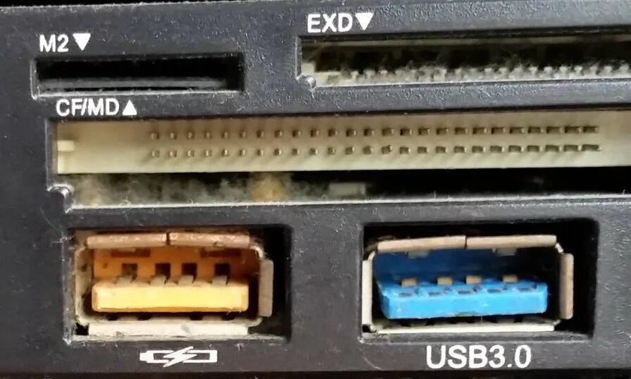 Флэш порт. Оранжевый юсб разъем. Оранжевый USB порт что это. Оранжевый юсб порт что это. USB порт внутри.