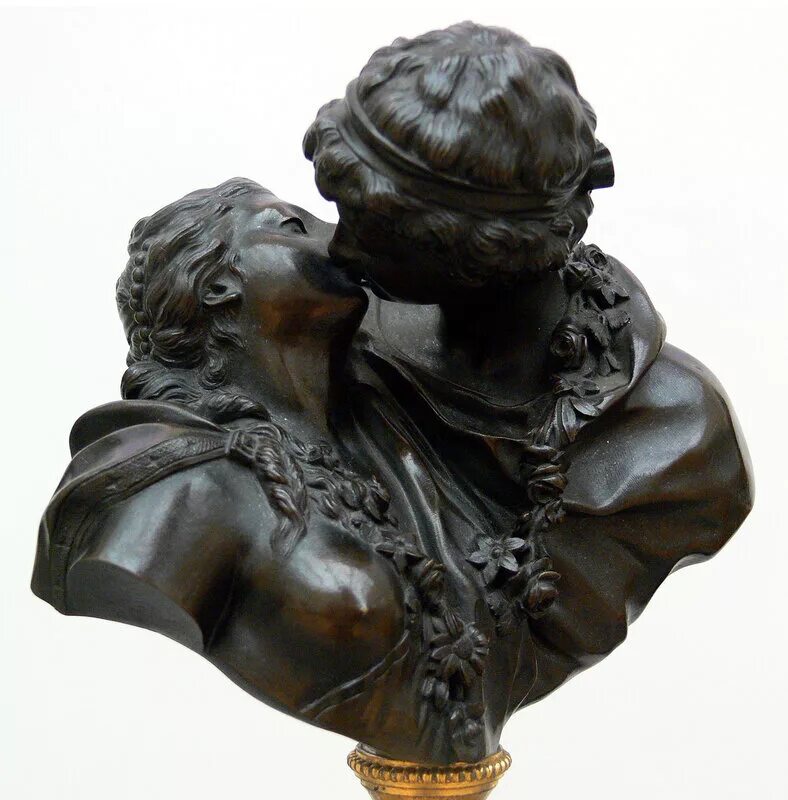 подарю скульптуру