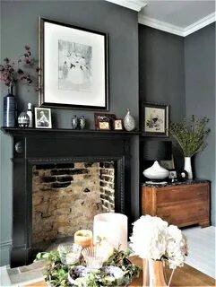 Grey wall lounge
