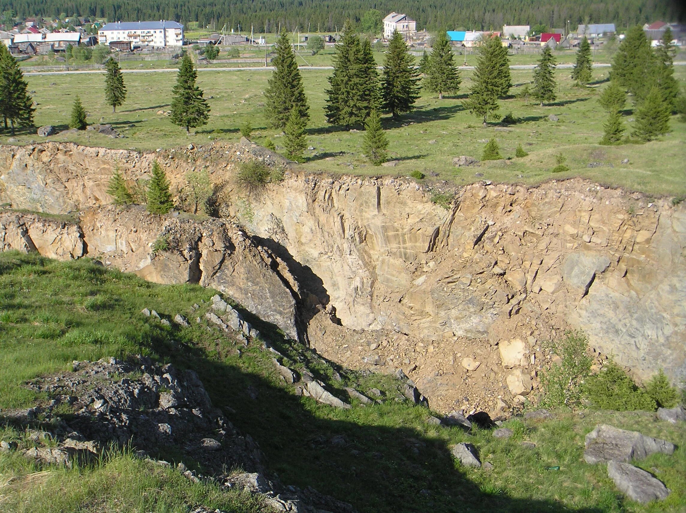 Погода в сараны горнозаводский район. Шахта Рудная Сараны. Сараны Пермский край Горнозаводский район. Сараны Пермский край Горнозаводский район шахта. Село Сараны скала Пермский край Горнозаводский район.