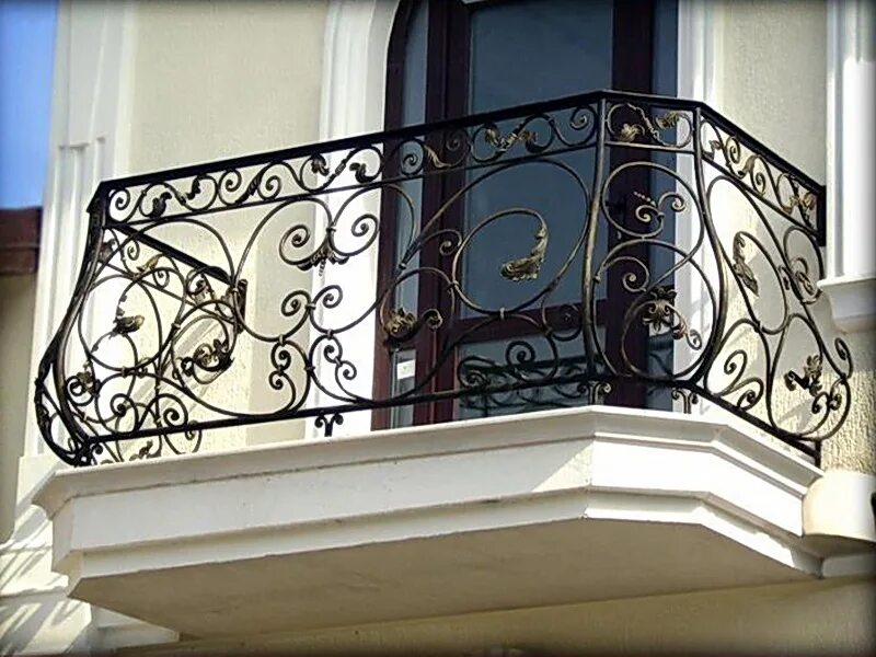 Iron balcony, Balcony railing design, Iron balcony railing