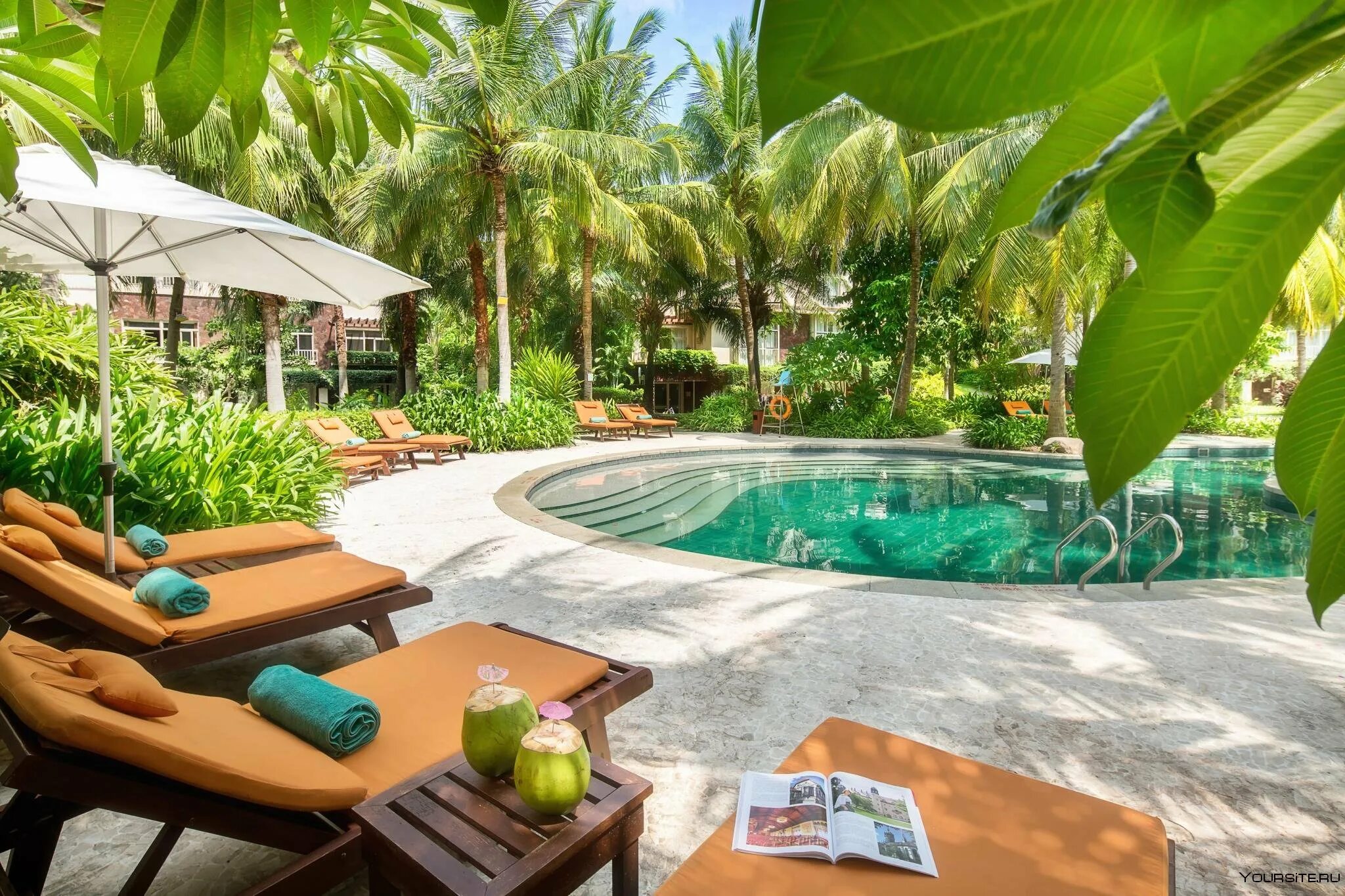 Shanghai huating boutique resort. Остров хайнань санья отели. остров хайнань санья отель huayu resort. санья спа ресорт. китай остров хайнань отель сад жемчужной реки.
