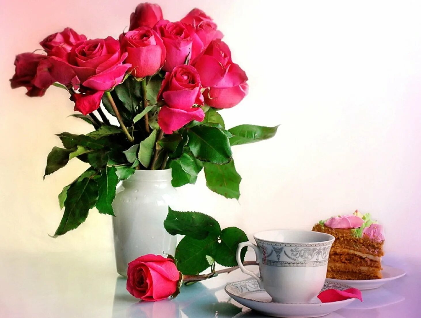 Картинка с цветами доброе утро хорошего дня. Утренний букет. Утренние цветы. Открытки с добрым утром с цветами. Добрый день цветы.