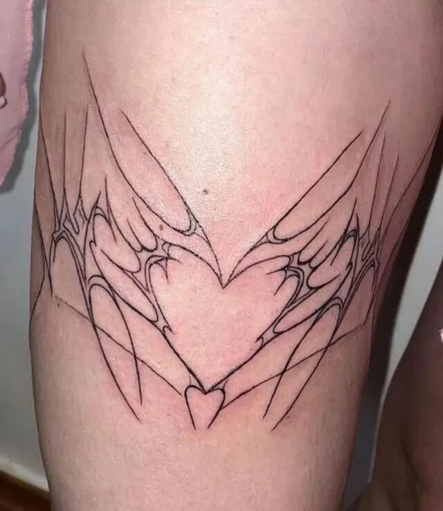 Дэвид мартинес киберпанк 2077. Ростислав демчук. Биомеханика гигер тату. Кибер сигилизм. Киберпанк hi tech low life.