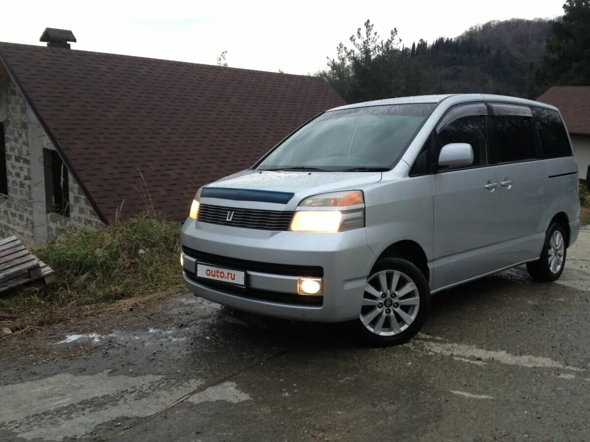Toyota voxy 2001. Тойота вокси 2004. Toyota voxy 2006. Тойота вокси 2003. Тойота вокси 2003.