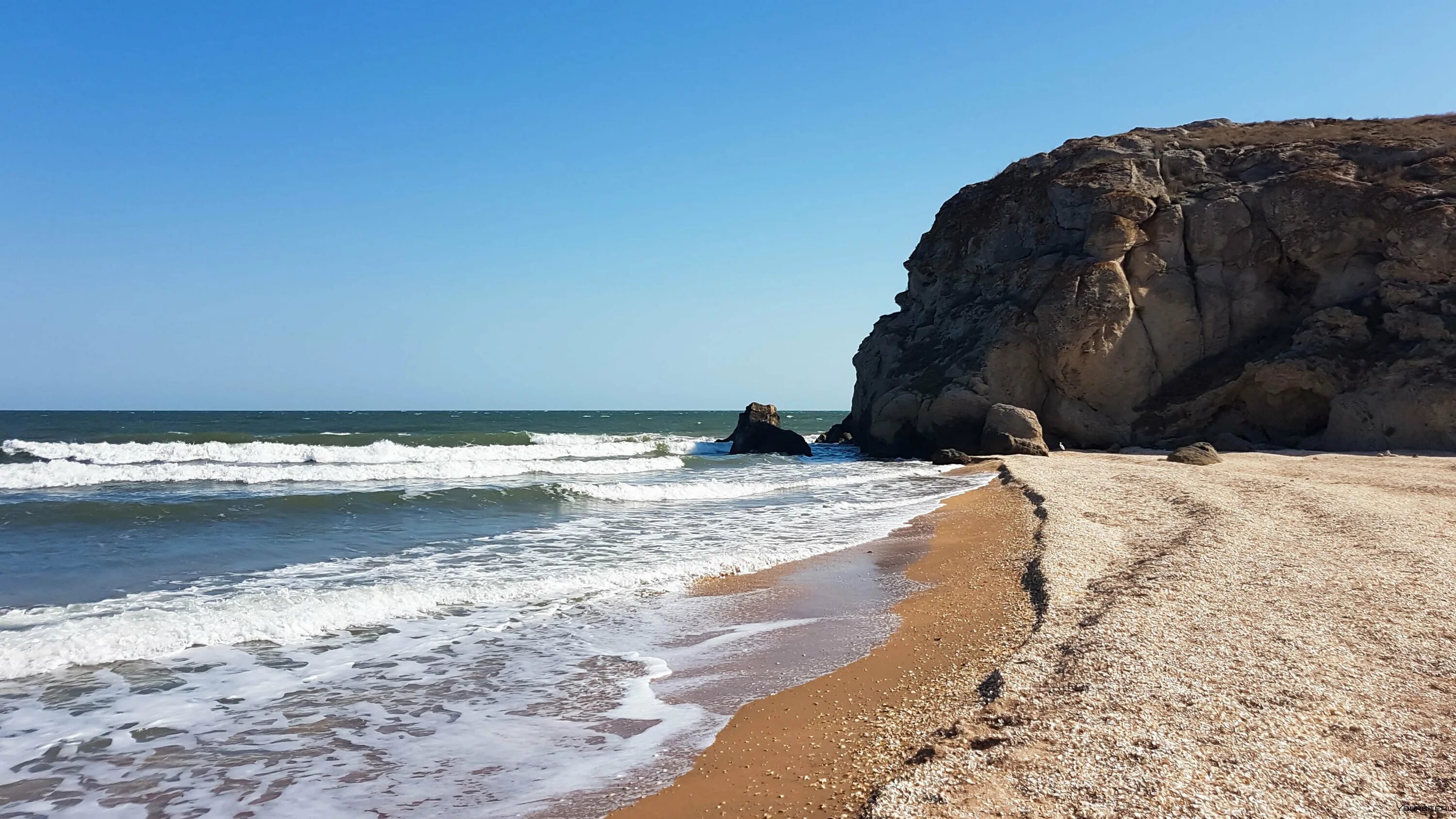 Пляж поселок золотое. Генеральские пляжи Азовское море. Мыс Зюк Керчь. Генеральские пляжи на Азовском море в Крыму. Мыс Такиль Керчь.