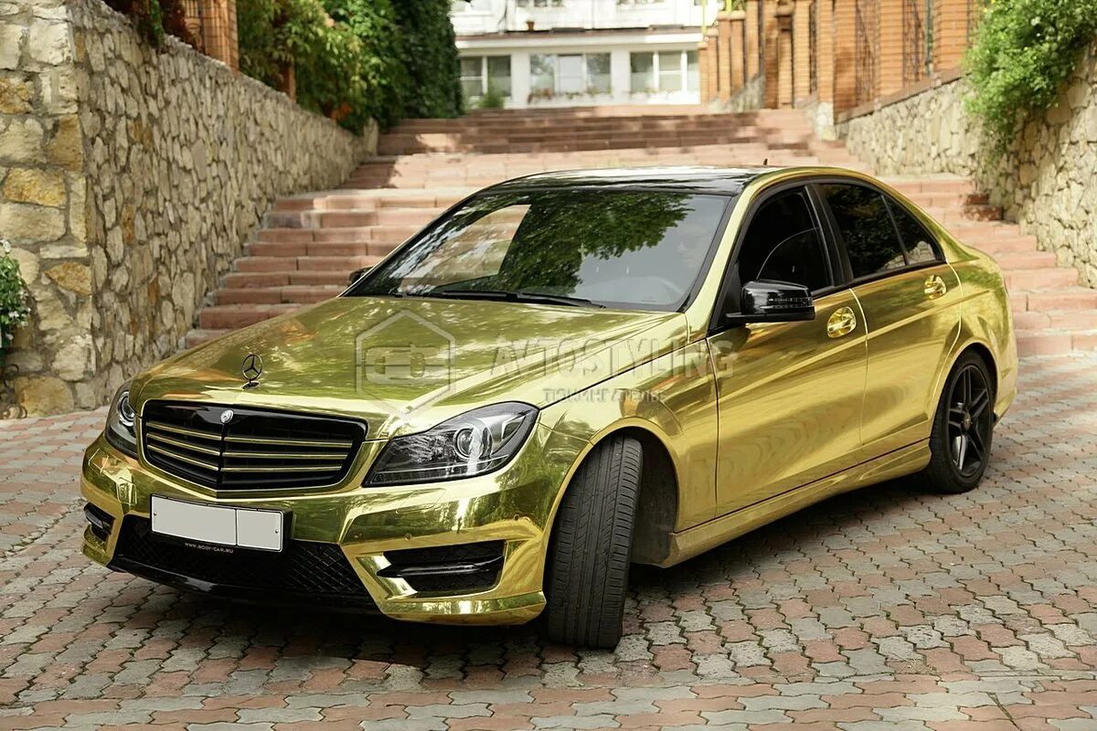 Gold car. Mercedes-Benz w204. Золотой w204 Mercedes. Mercedes w204 Gold. Золотой Мерседес Бенц w222.
