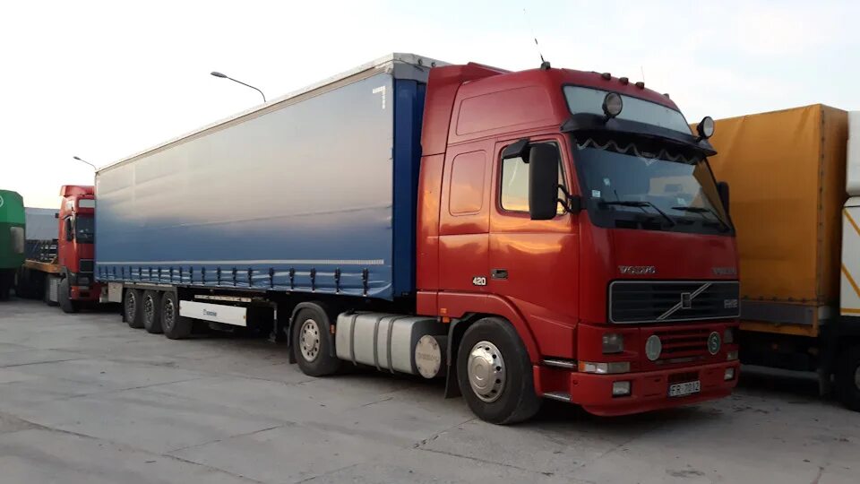 Volvo FH 12 2008 шаланда. Вольво ФН 12 седельный. Volvo fh12 420. Volvo fh12 15 тонн.