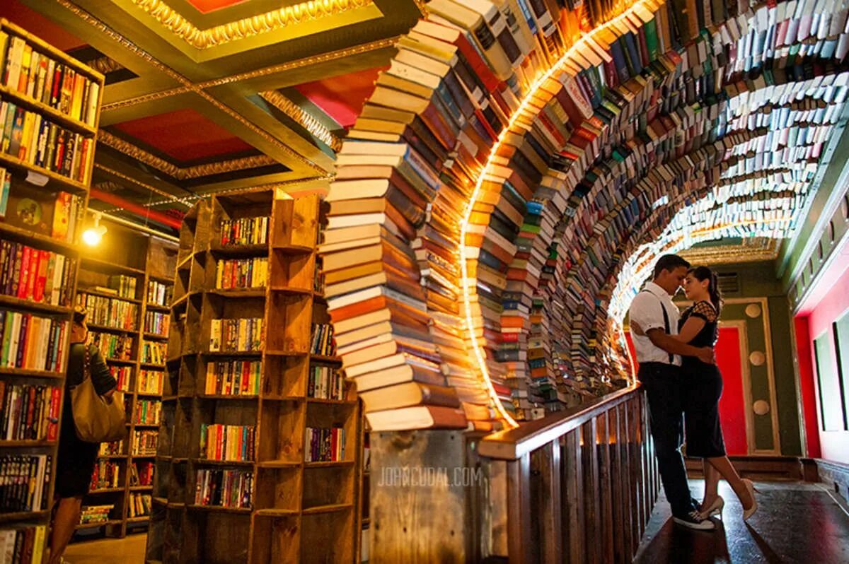 You can see many books in the. Лабиринт из книг картинка. человек в лабиринте из книг картинка. the last bookstore. wedding in bookstore.