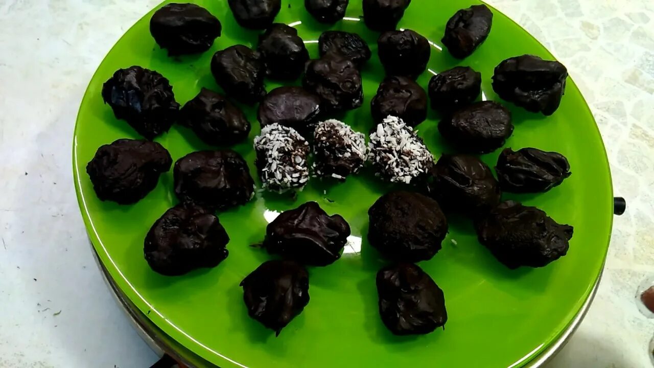 Конфеты леденцы без сахара. Конфеты полезные сладости. Полезные сладости. Конфеты для диабетиков рецепты. Конфеты для диабетиков рецепты.