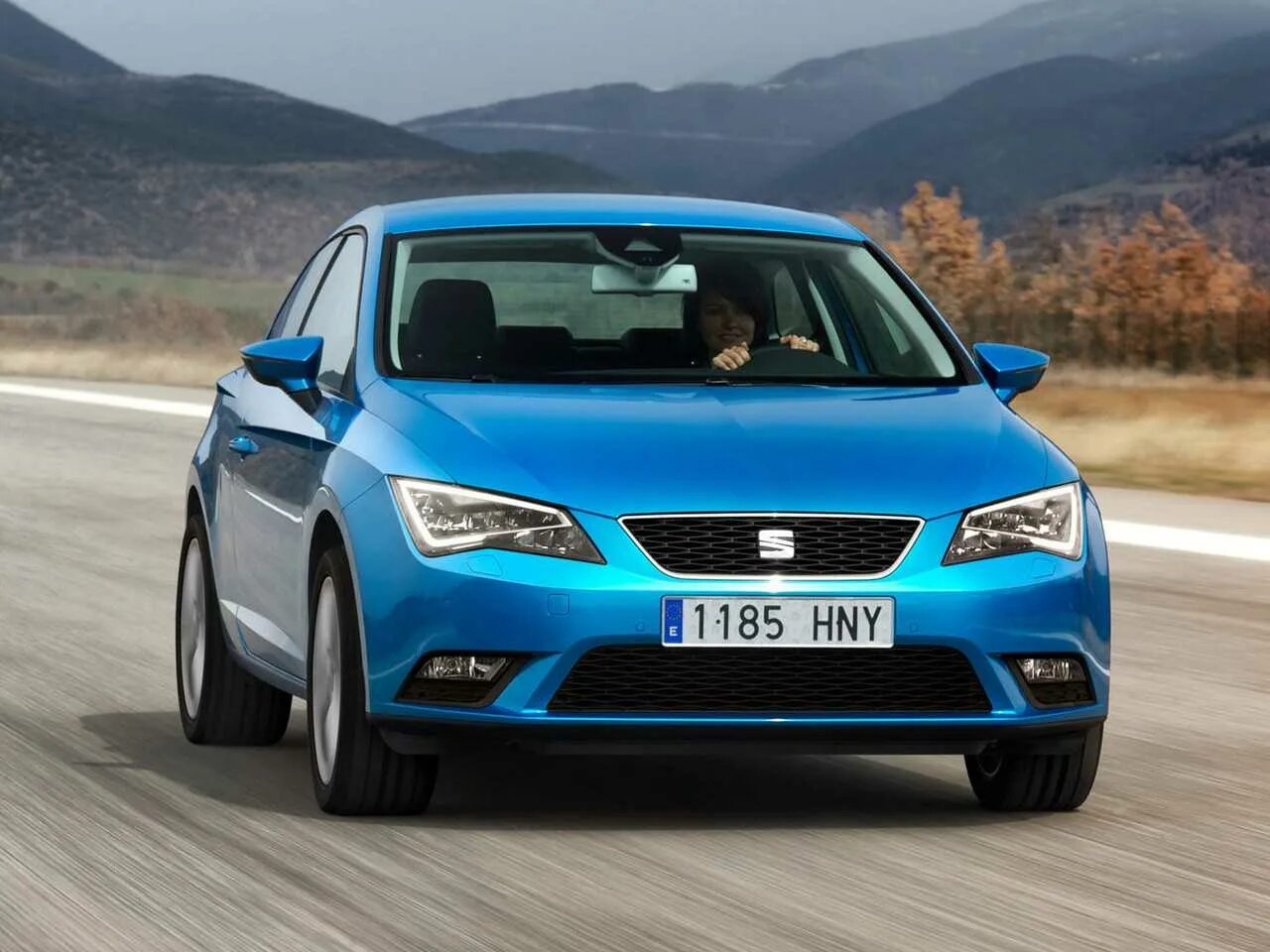 Сиат авто. Seat Leon 2013.