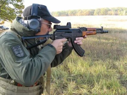 За 105 стреляем
