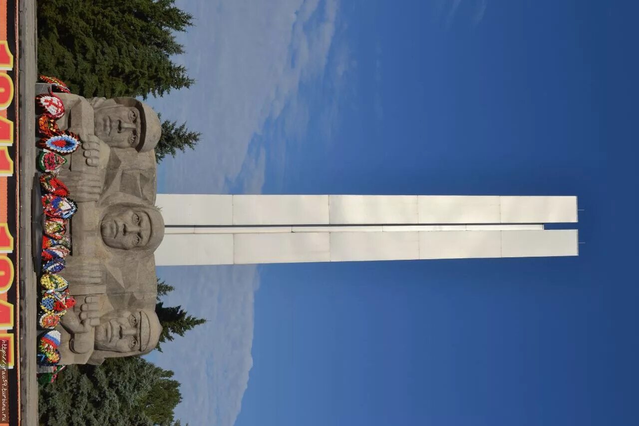 дагестанский камень доломит. дробится рваный цоколь монумента. стихотворение дробится рваный цоколь монумента. твардовский добиться рванный. дробится рваный цоколь анализ.