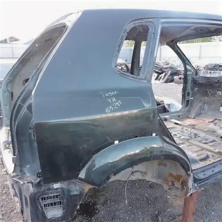 Заднее крыло туссан