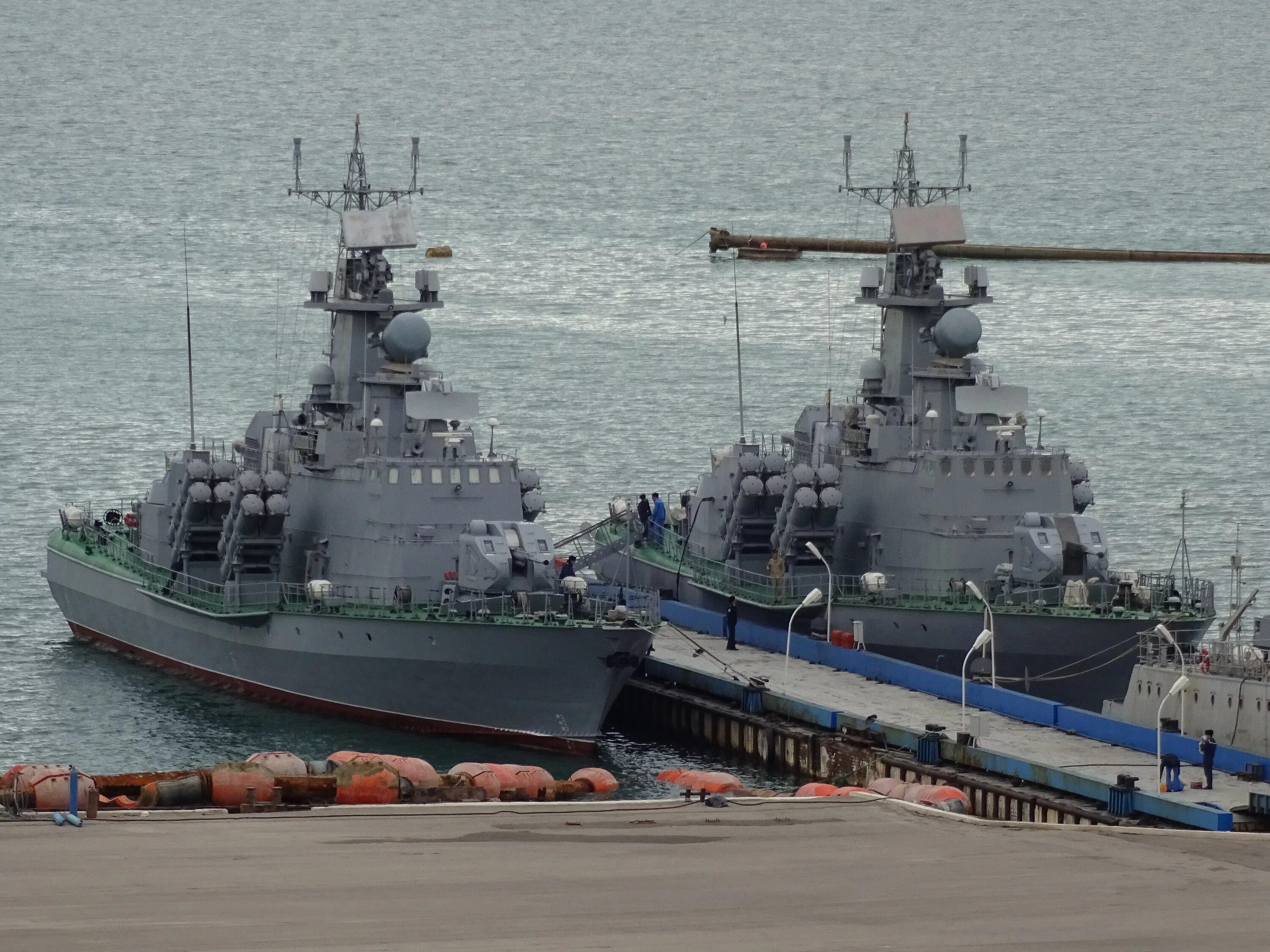 Вмс проект. Мрк молния проект 12418. проект 12418 ракетный катер. корвет 12418 вьетнам. вмф туркменистана.