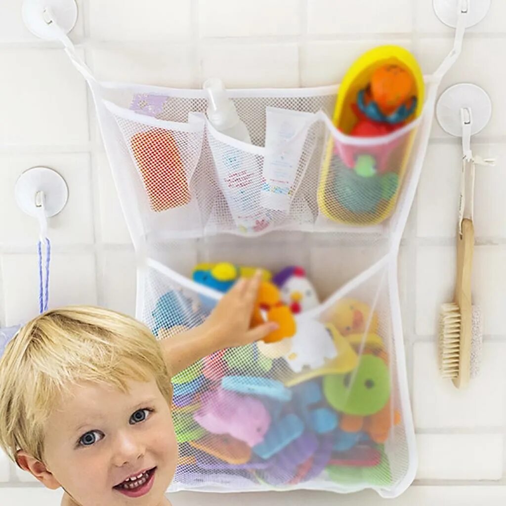 Ребенок в ванной комнате. Сетка для игрушек в ванну. Органайзер для ванной. Органайзер для игрушек в ванную. Игрушки для ванной для детей.