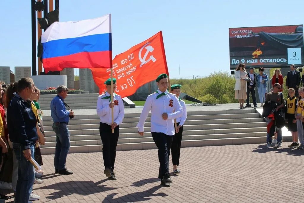 Митинг. Челябинская область село Варна 9 мая 2023. Митинг к 9 мая в Челябинске 2023. Сельские игры 2023 Челябинск.