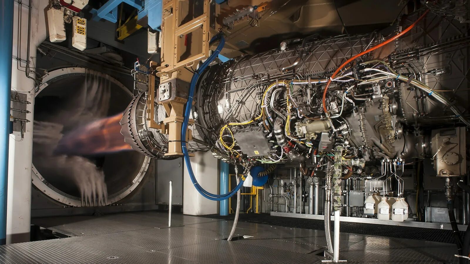 Engine development. Двигатель f-135 компании pratt &amp; whitney. авиадвигатель pratt whitney. the pratt &amp; whitney f135 engine. pratt &amp; whitney f135.