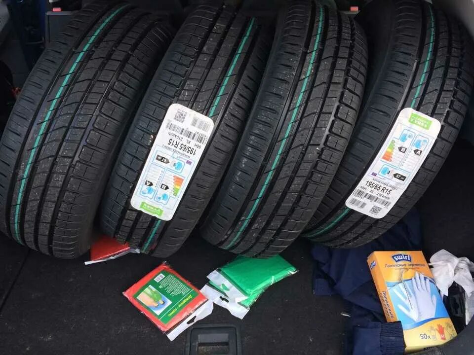 Nokian tyres hakka blue 3 летняя. Nokian Hakka Green 2. Nokian Tyres Hakka Green 2. Nokian Tyres Hakka Green. Nokian Tyres Hakka Green летняя.