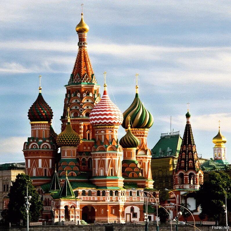 Какое сооружение является архитектуры многих российских городов