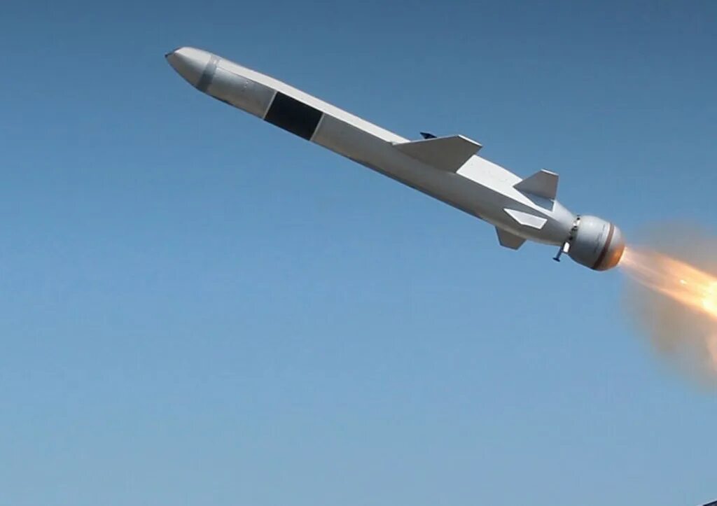 Крылатая ракета РФ Калибр. Ракета х-555. Х-50 ракета. Крылатые ракеты наземного базирования России. X69 ракета крылатая