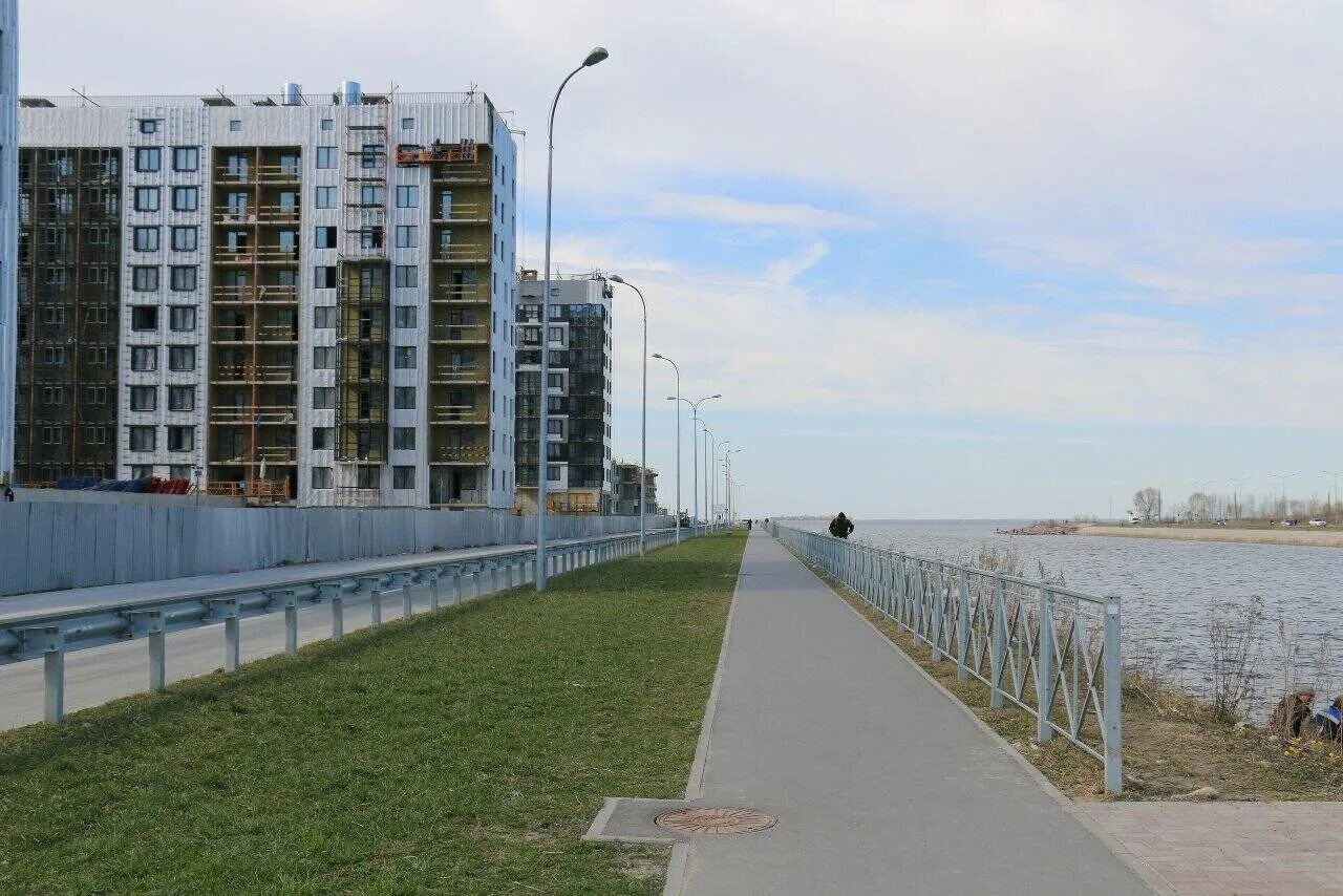 Продажа 3-комнатной квартиры 86,7 м², 10 этаж, Красносельский район, набережная 