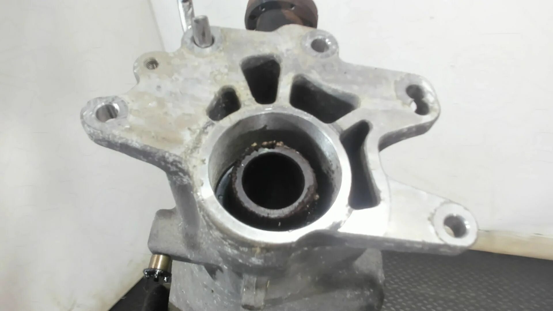 L 486