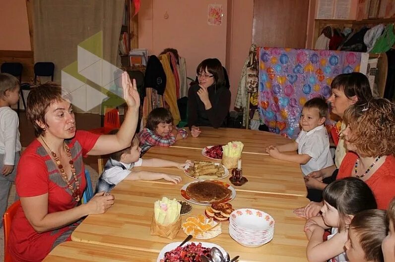 Вальдорфский детский сад самара. Вальдорфский детский сад казань. Вальдорфская школа в самаре. Вальдорфская педагогика. Учителя самарской вальдорфской школы.