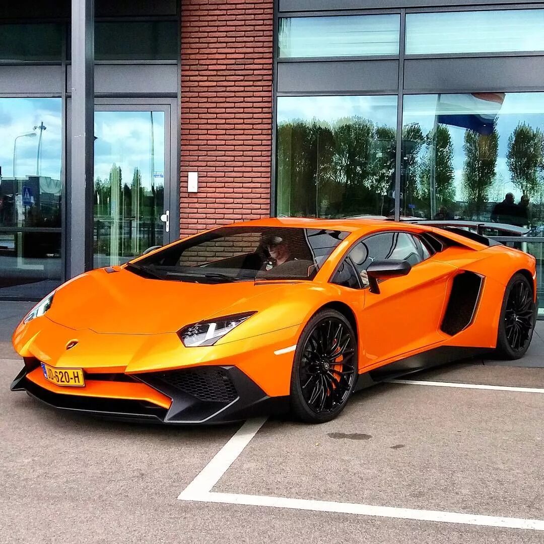 Lamborghini Aventador lp700-4 оранжевый. Lamborghini Aventador lp700-4 Золотая. Lamborghini Aventador оранжевая. Lamborghini Aventador lp700 оранжевый. Красивые машины цены