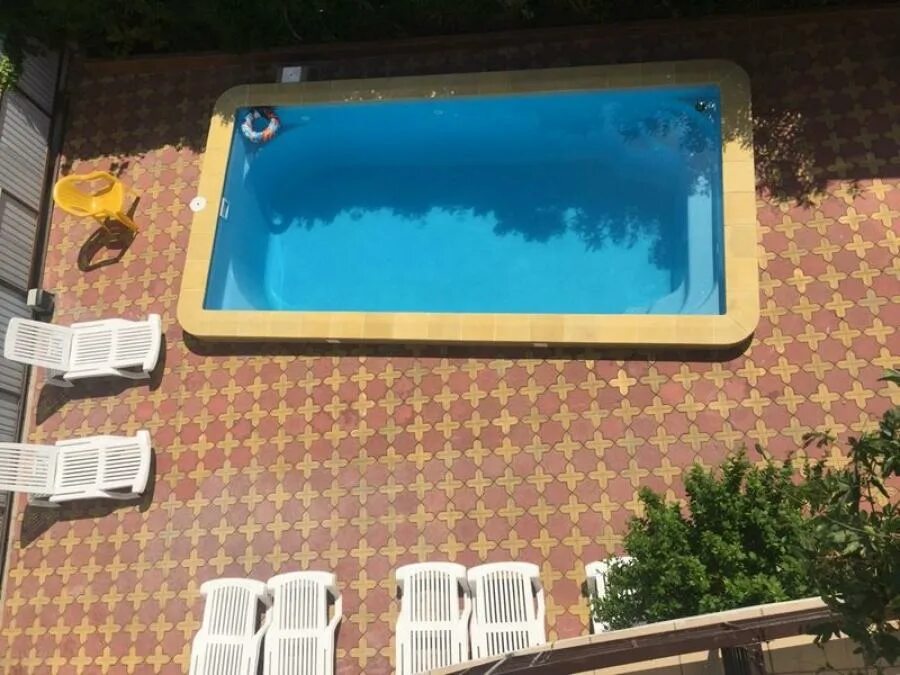 Лазаревская 102. Гостиница черное море лазаревское. Лазаревская 102. Лазаревская 102. Гостевой дом приморская плюс лазаревское.