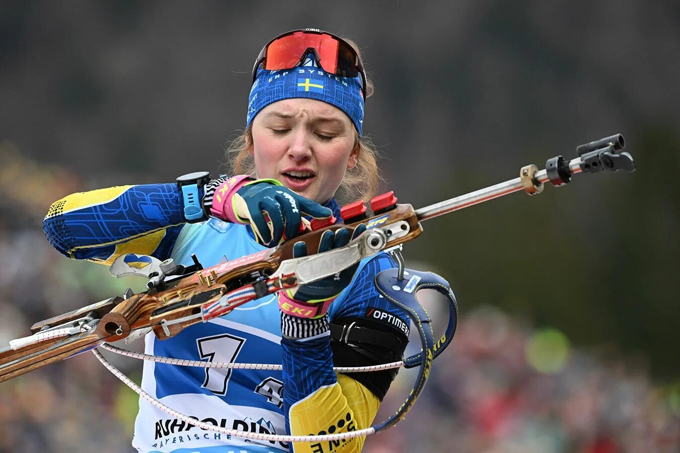 Чм по биатлону 2024 эстафета женщины. Биатлон сборная россии 2022. Сборная россии по биатлону женщины 2021. Чм по биатлону 2024 эстафета женщины. Смешанная эстафета биатлон.