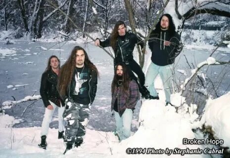 Группа broken