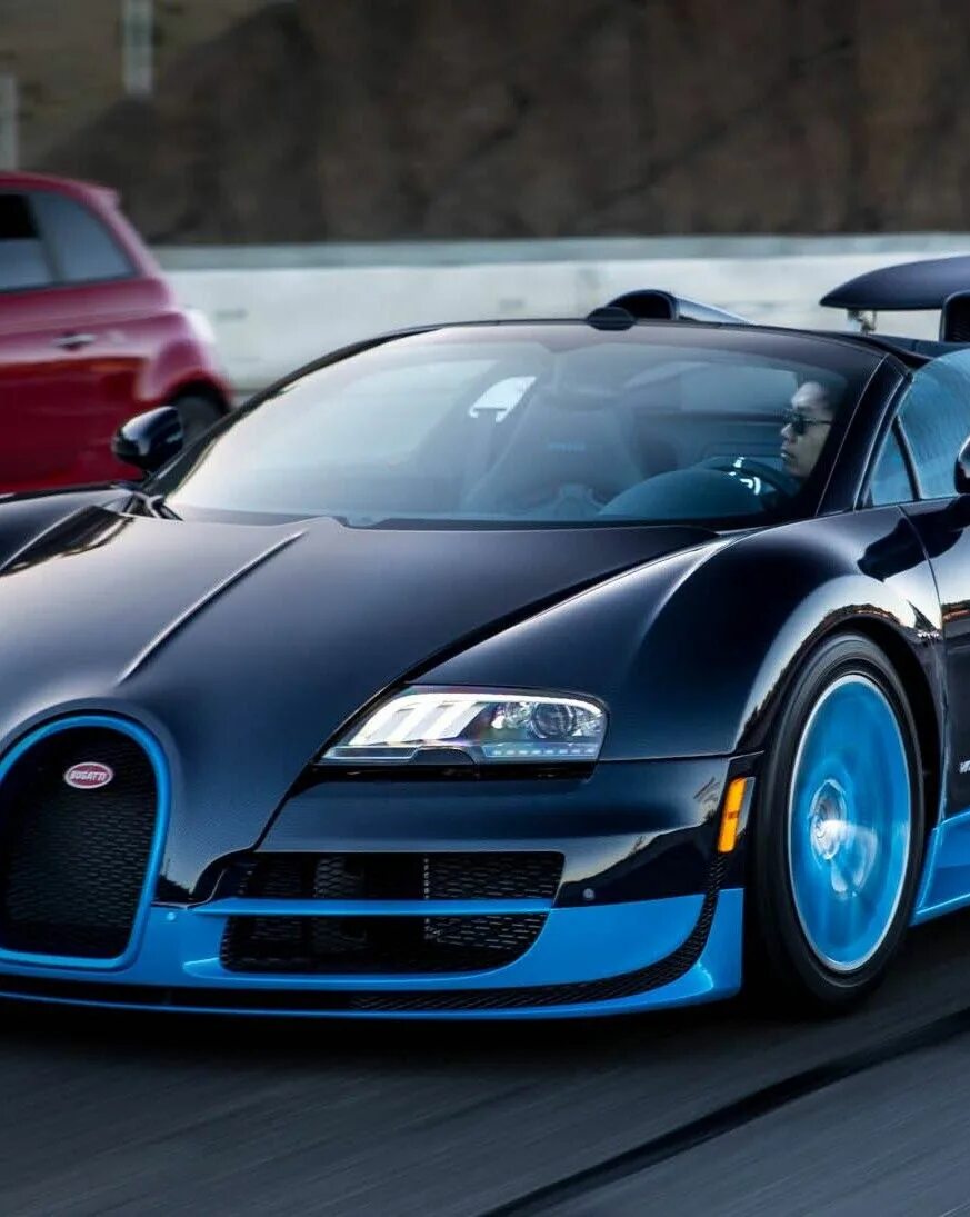 Сколько стоит автомобиль бугатти. Bugatti Veyron. Бугатти Бугатти Вейрон. Bugatti Veyron Supersport. Бугатти Вейрон 2014.