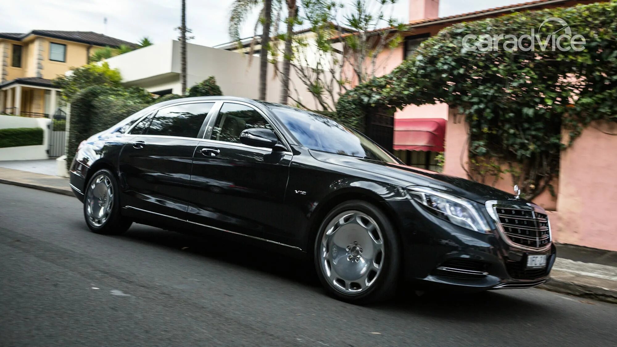 S600 цена. Майбах-Мерседес s600. Мерседес s600 222. Mercedes w222 Maybach. Майбах 221 s600.