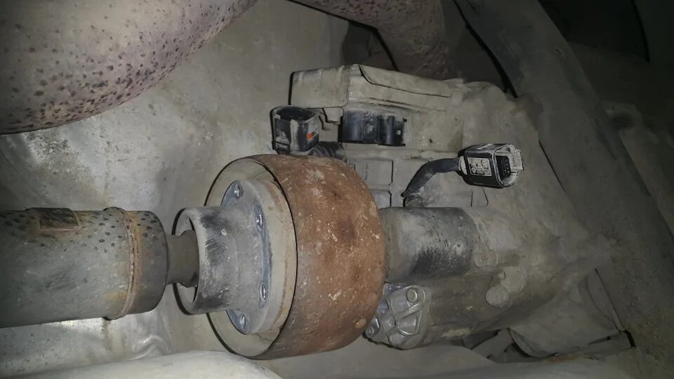 Как снять насос халдекс вольво хс90 Замена насоса муфты Haldex Volvo XC90 (1G), 2,5 л, 2007 года своими руками DRI