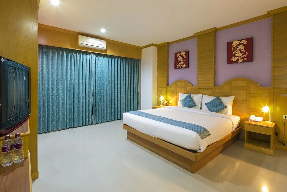 Azure phuket 3. Зодиак отель пхукет. azure phuket. нэп пхукет отель. таиланд пхукет отель oneloft hotel.