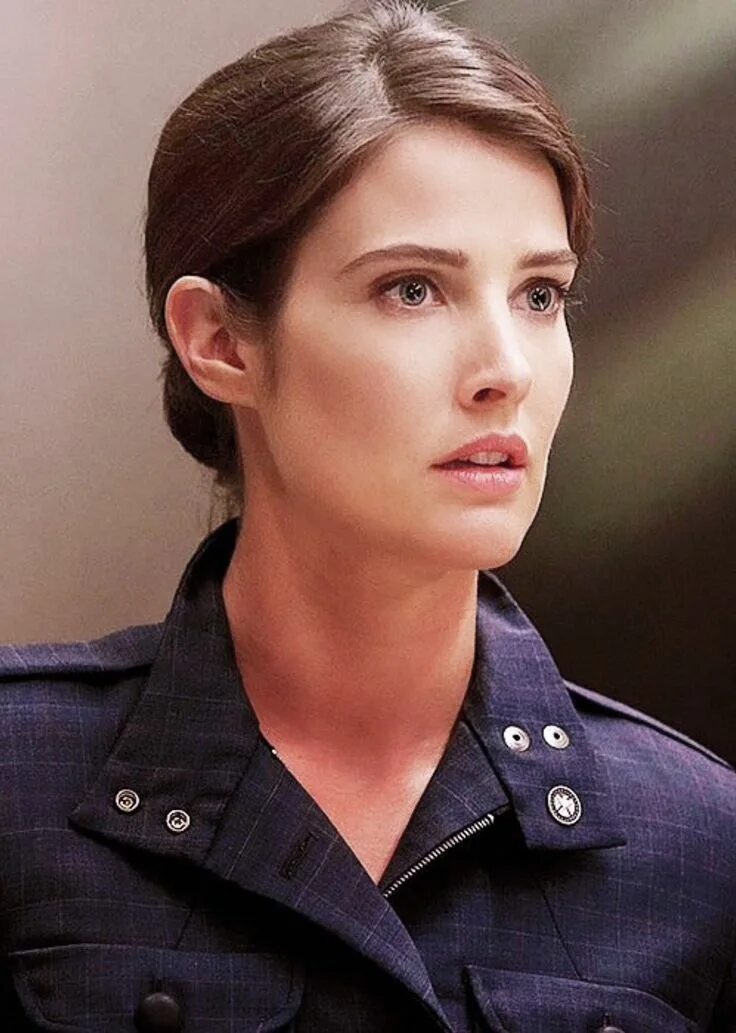 Maria hill. Коби Смолдерс Мстители. Коби Смолдерс Марвел.