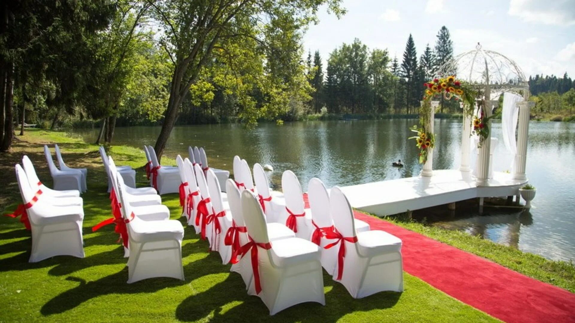 Солнечный парк отель столовая. Солнечный парк отель and spa. Солнечный отель день рождения. Парк отель солнечный номер стандарт. Парк отель солнечный живагинские пруды.