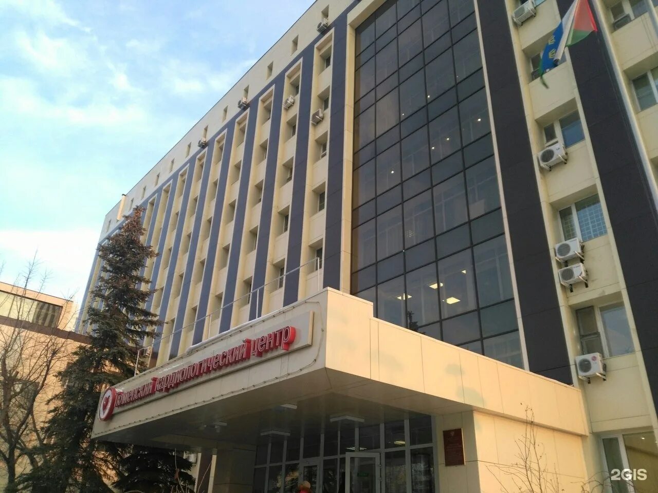 Кардиологический центр на революции. Большая пироговская 6 университетская больница 1. Кардиологический центр в туле. Областной кардиодиспансер брянск. Палаты в пензенском кардиоцентре.