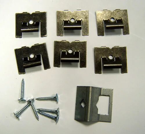 монтажный набор для фиксации варочной панели 615040 бош. монтажный крепеж для варочной панели hansa. комплект крепления варочной панели electrolux. Bosch 00611401 крепеж для установки газовой варочной поверхности. крепеж для варочной.