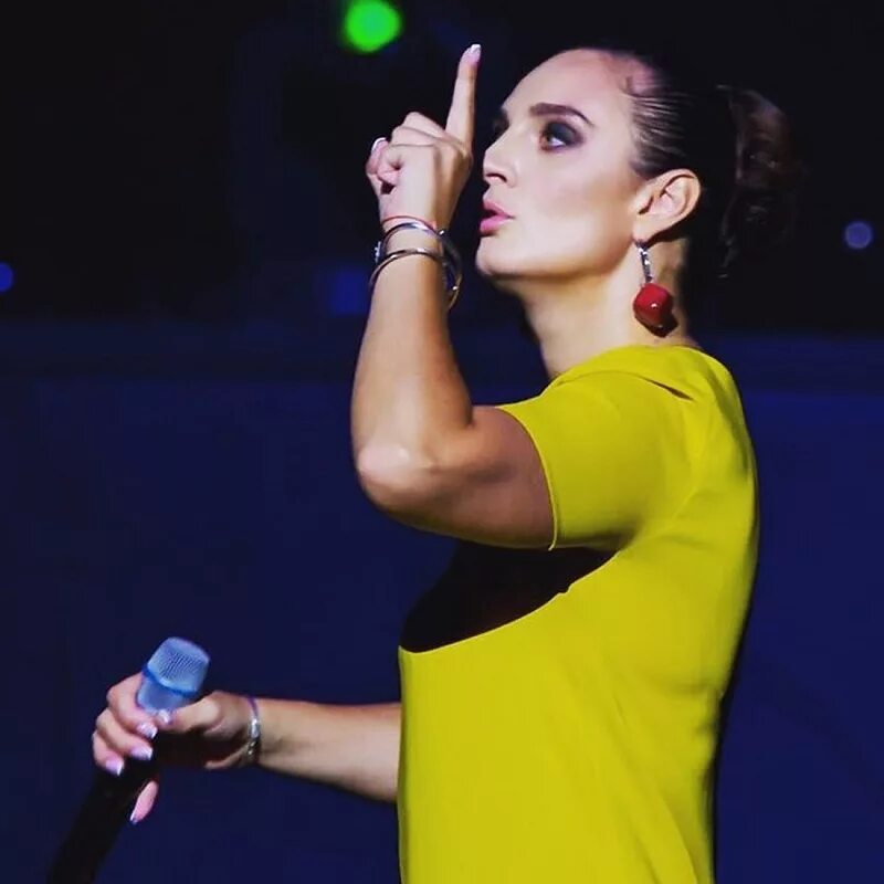 Куда делась ваенга. Елена ваенга фото. Елена ваенга 2022. Ирина ваенга. Елена ваенга.