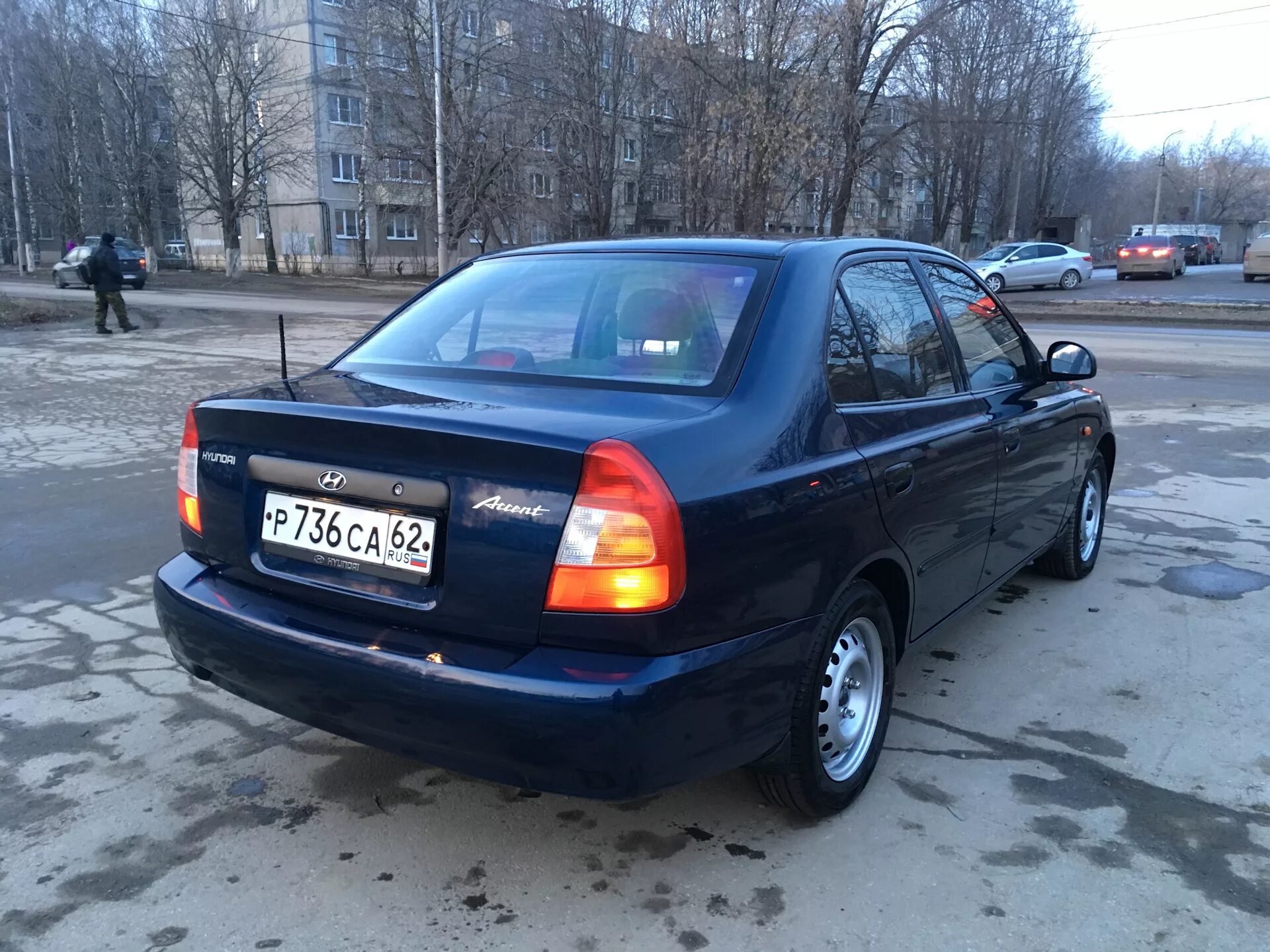 Hyundai Accent 2008 синий. Хендай акцент 2008 год синий. Хендай акцент 2008 год гос номер. Hyundai Accent 2008 года.