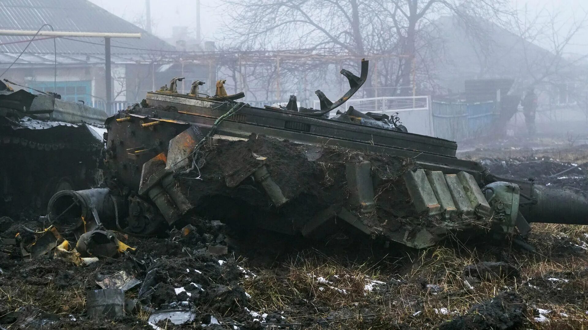 Потери всу на всех направлениях за сутки. Уничтоженная техника ВСУ 2022. Подбитая техника ВСУ 2022. Подбитые танки на Украине 2022. Подбитый танк ВСУ "на Москву".