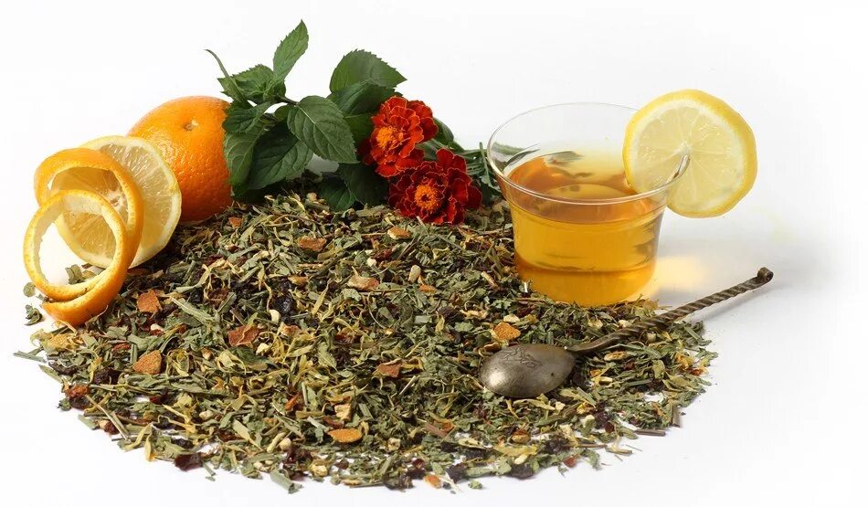 Кис чая. Травяной чай. Чайные травы. Травяные сборы. Чай с лекарственными травами.