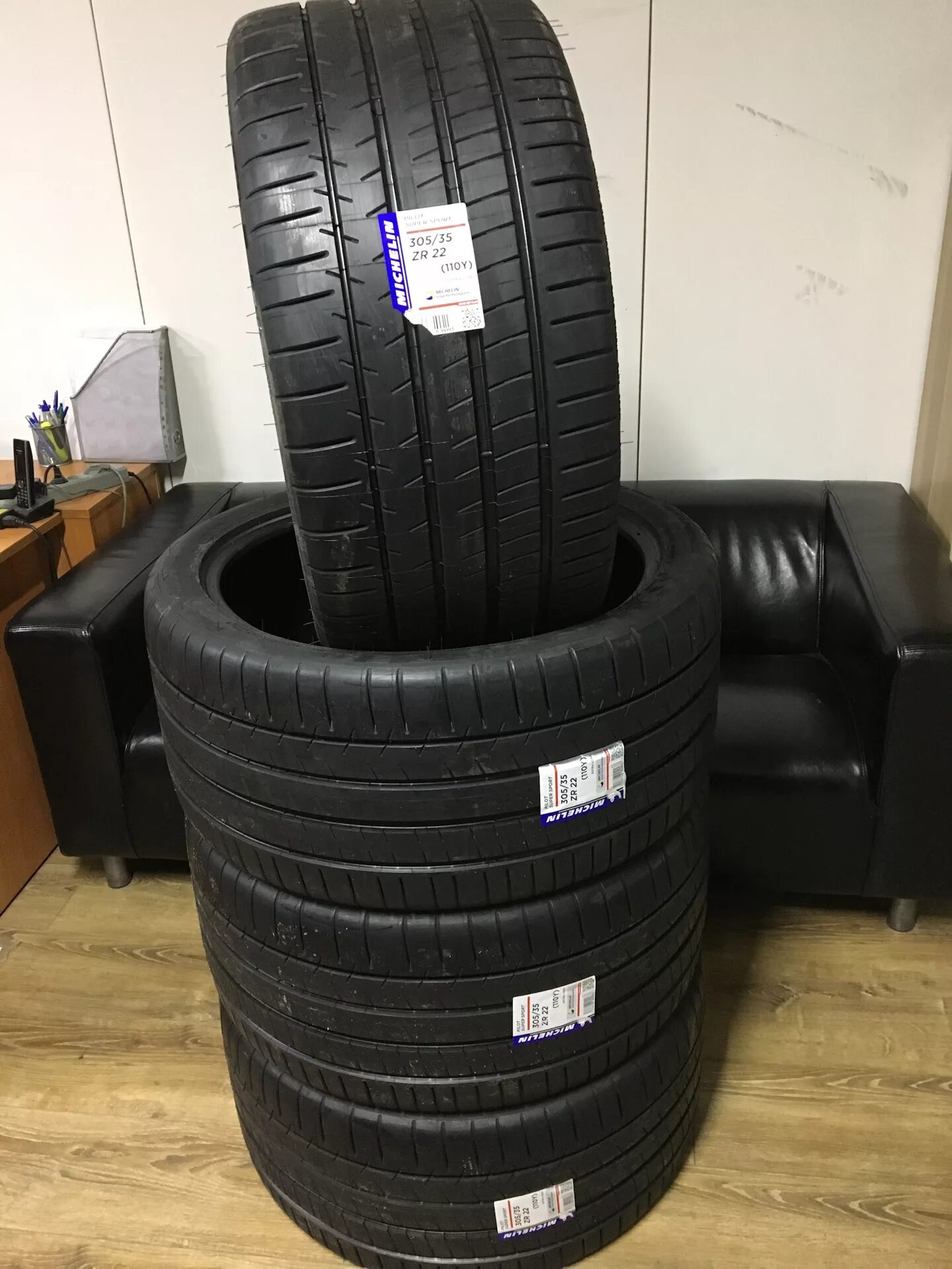 295 35 22 Michelin. Michelin Pilot super Sport * TL. Резина Мишлен пилот спорт r22. Шины 305/35 22. Michelin pilot sport r22